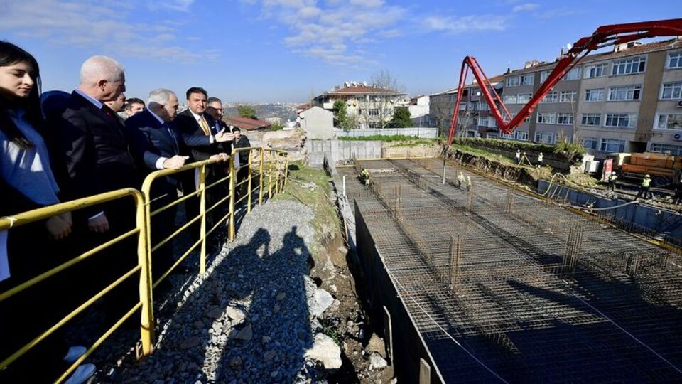 "Fatih'te kentsel dönüşüm hızla sürüyor"