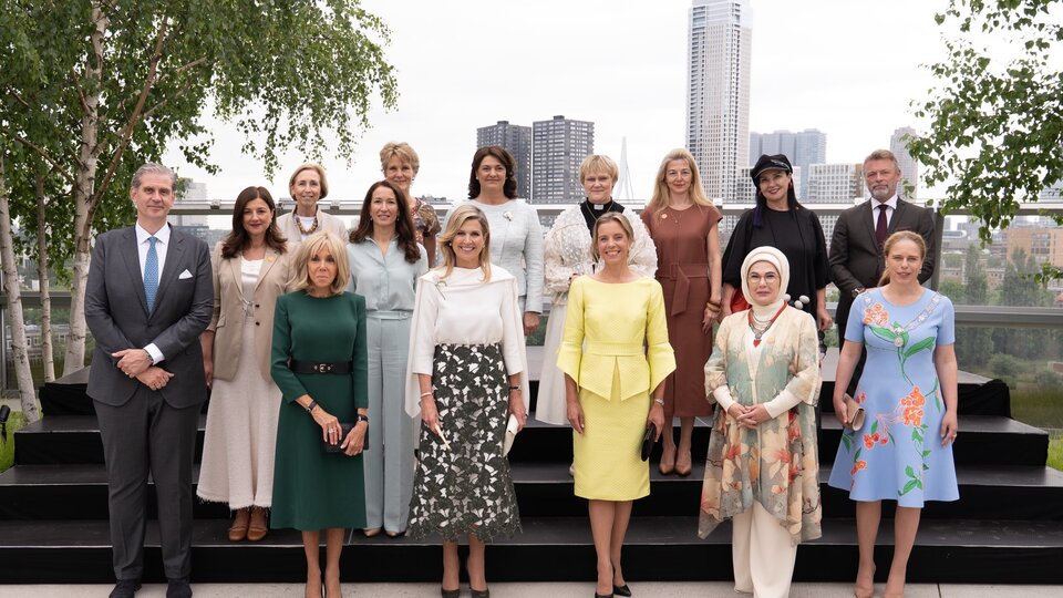 Emine Erdoğan'dan NATO paylaşımı