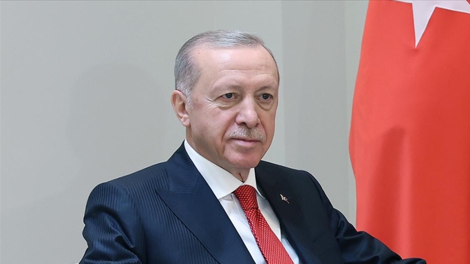 Cumhurbaşkanı Erdoğan Hollanda'dan yurda döndü