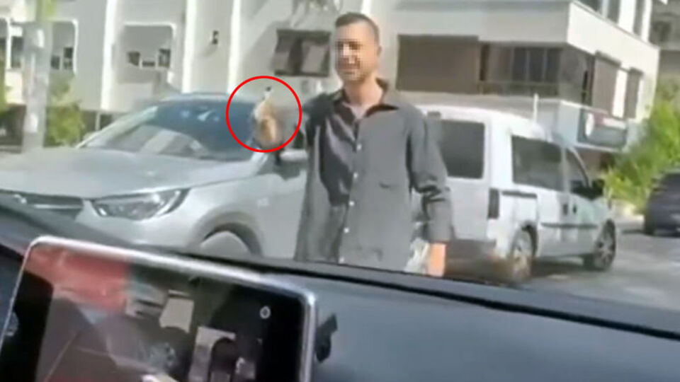 Kadınlara silah çeken sürücü tutuklandı