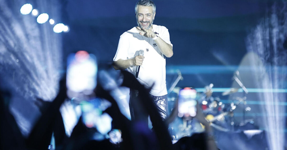 Resul Dindar, Samsun'da sahneye çıktı