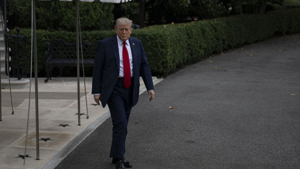 ABD Başkanı Trump: Hamaney'i ölümden kurtardım