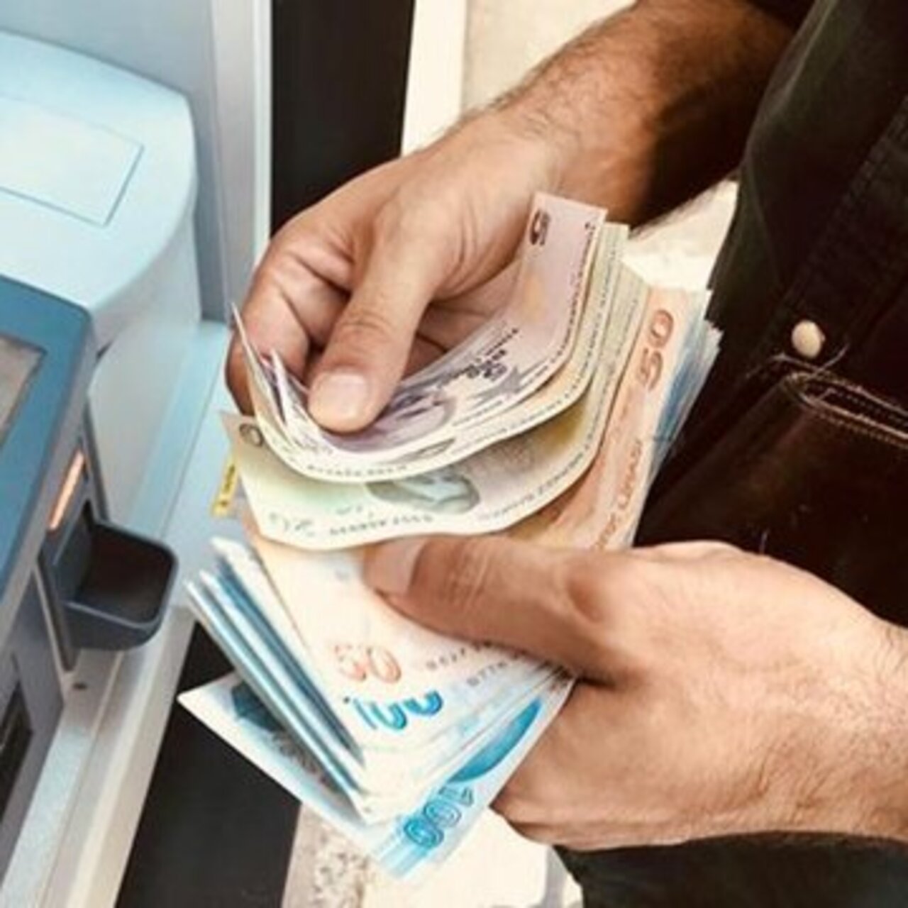 65 Yaş Aylığı Şartları Nelerdir?