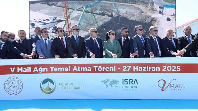 Ağrı'da V Mall Alışveriş Merkezi'nin temeli atıldı