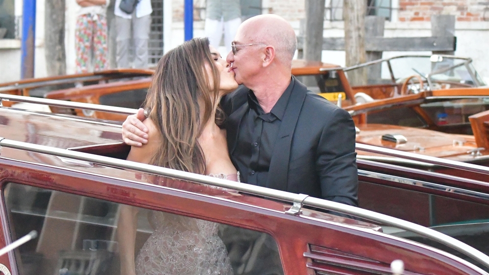 Düğünden sonra pijama partisi