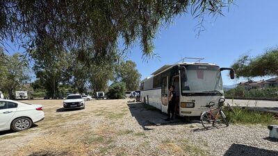 Yaşadığı otobüste ölü bulundu