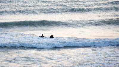 Denizde kaybolan 2 genç aranıyor