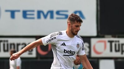 David Jurasek ilk antrenmanına çıktı!