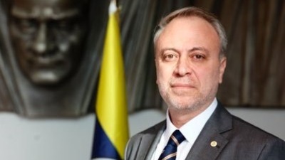 Fenerbahçe'de Mustafa Sapmaz istifa etti!