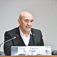 Eski İzmir Büyükşehir Belediye Başkanı Soyer gözaltına alındı