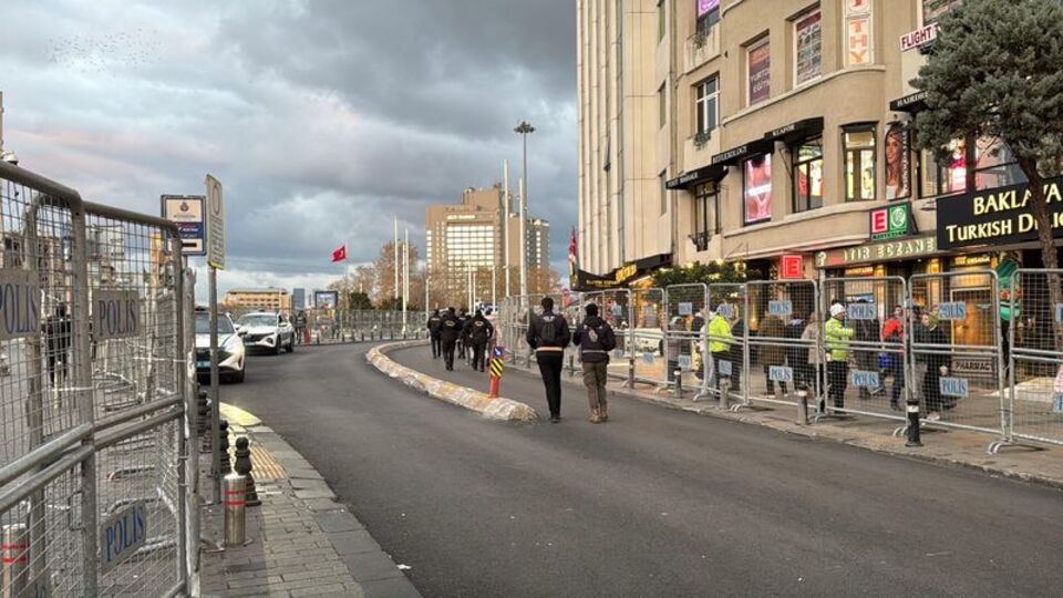 Beyoğlu'nda toplantı ve gösteri yasağı