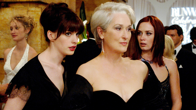 Efsane kadro dönüyor