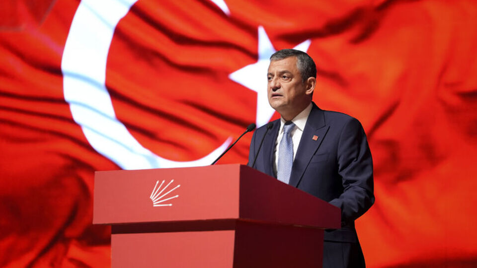 CHP lideri Özel'den karikatür yorumu