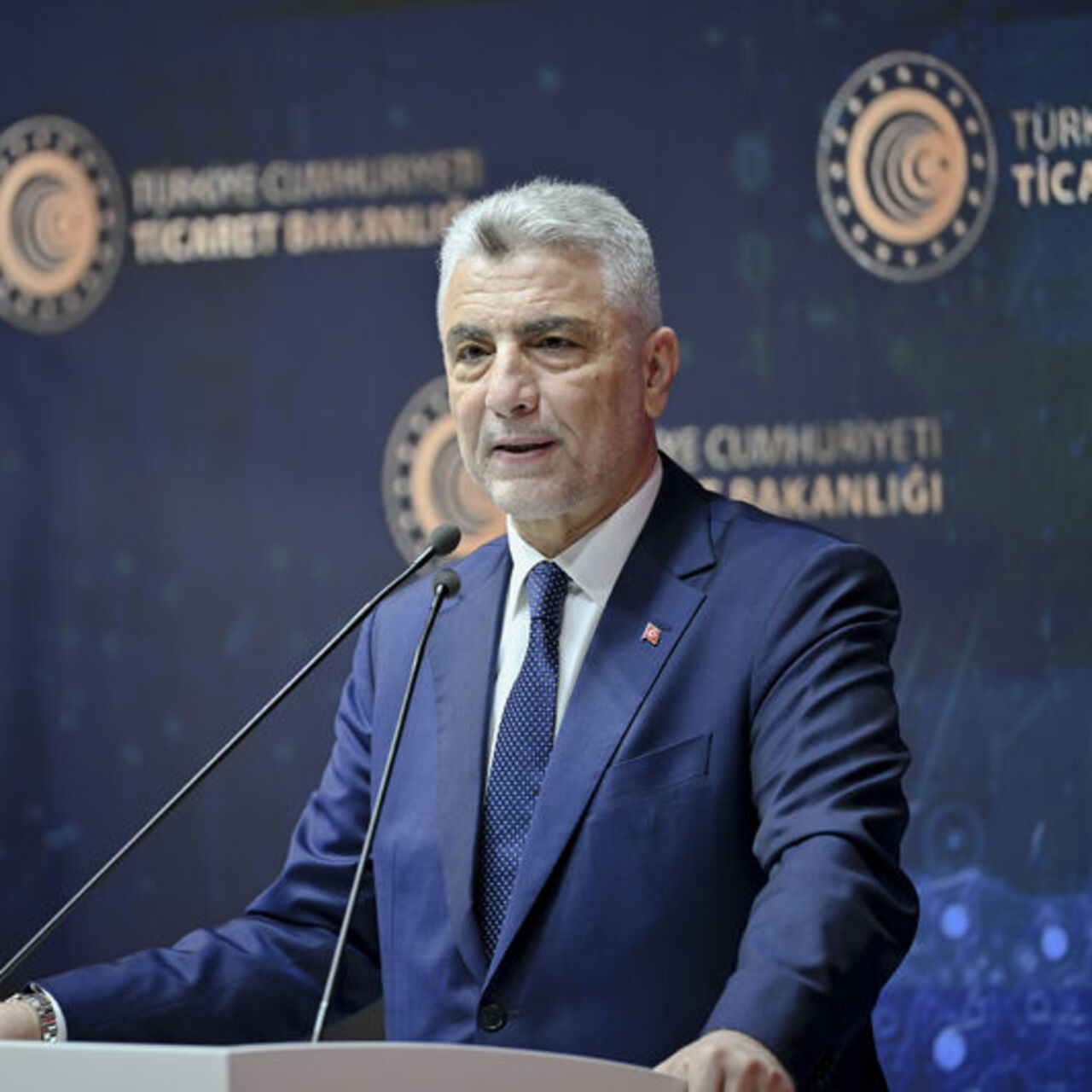 Ticaret Bakanı Bolat'tan Schengen vizesi açıklaması