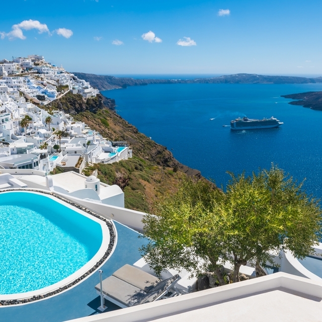 Yunanistan'dan ülkeye gelen kruvaziyer gemilerine vergi dönemi