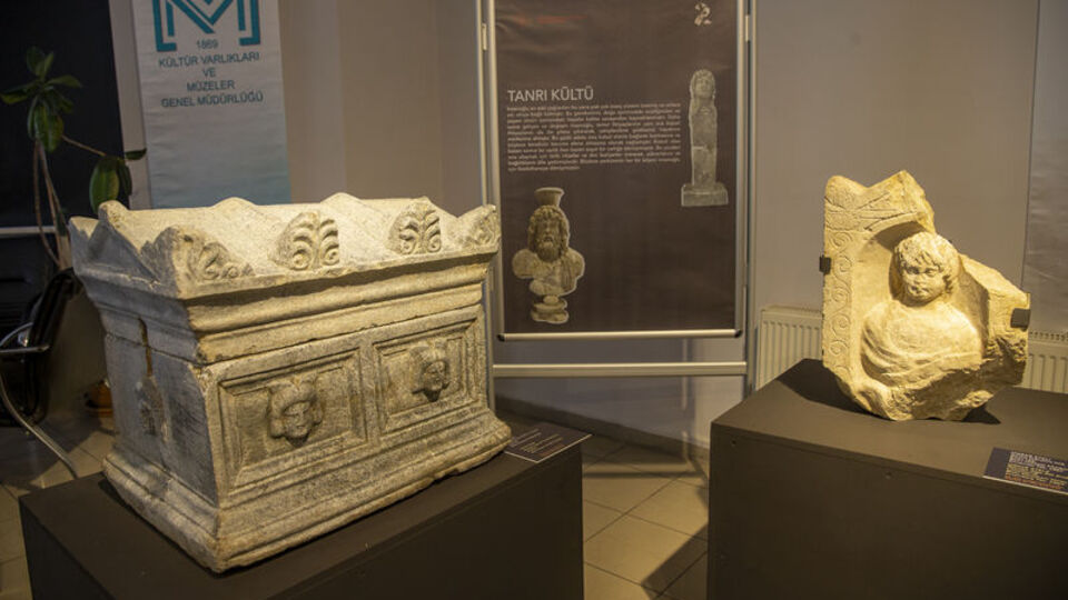 Bolu'da Kalkhedon'dan Klaudiopolis'e sergisi ziyarete açıldı