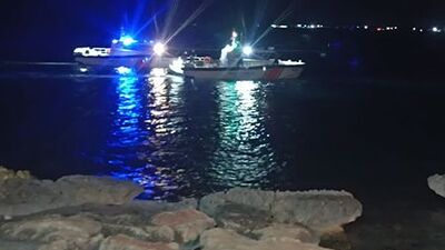 3 kişi gece denize girdi! 1'i boğuldu, 2'si aranıyor