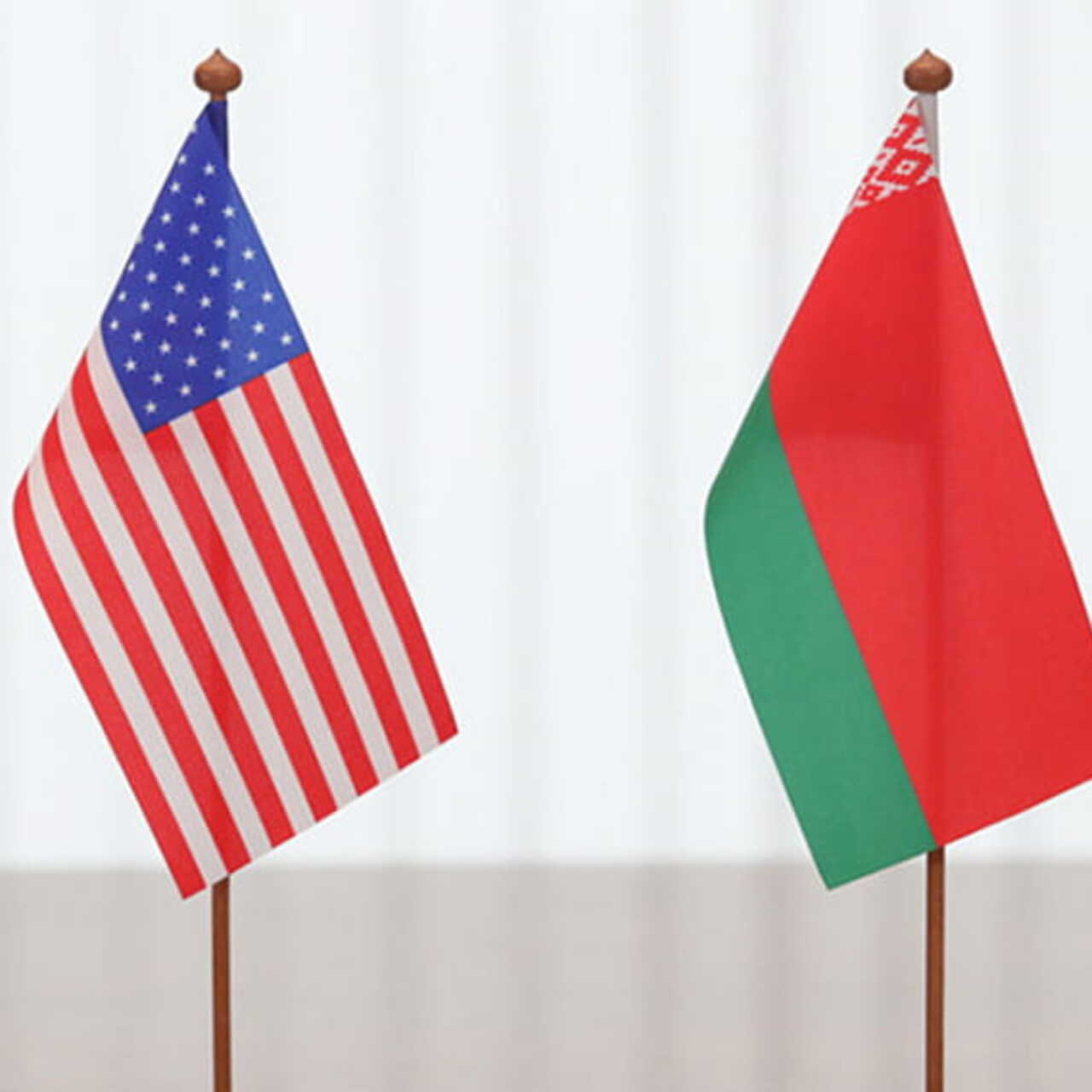 ABD ve Belarus, 'koşulsuz ateşkesi' görüşüyor