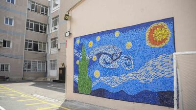 Atık kapaklardan Vincent van Gogh'un tablosuna