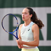 Zeynep Sönmez'den Wimbledon'da tarihi başarı!