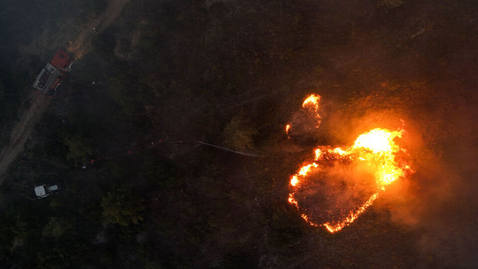 İzmir'in 4 ilçesinde yangın seferberliği!