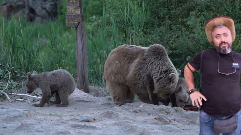 Yavrularıyla sofrada! Belgesel ayağına geldi