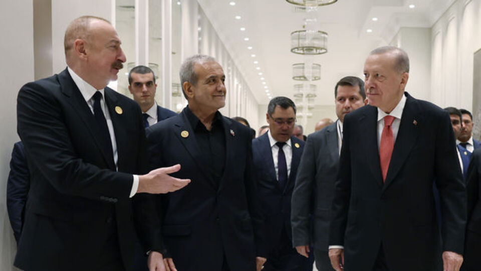 Cumhurbaşkanı Erdoğan, yurda döndü