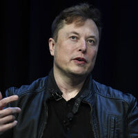 Musk'tan siyasi parti kurmak için anket