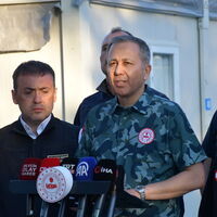 Yangınlarda 12 kişi tutuklandı