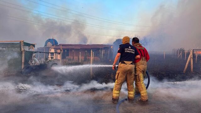 Silivri yangınına 2 tutuklama