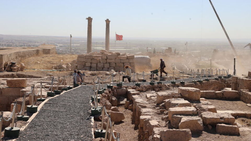 Urfa Kalesi'nde önemli keşif! İlk kez rastladılar