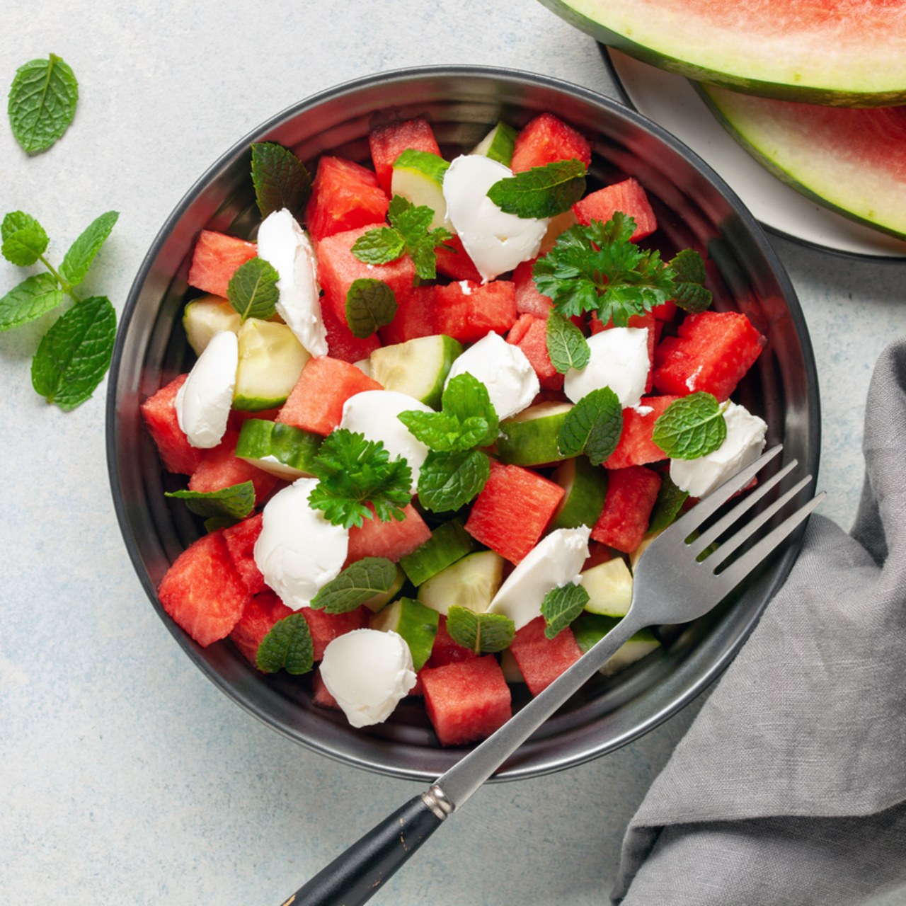 Ferahlatan yaz salatası tarifi