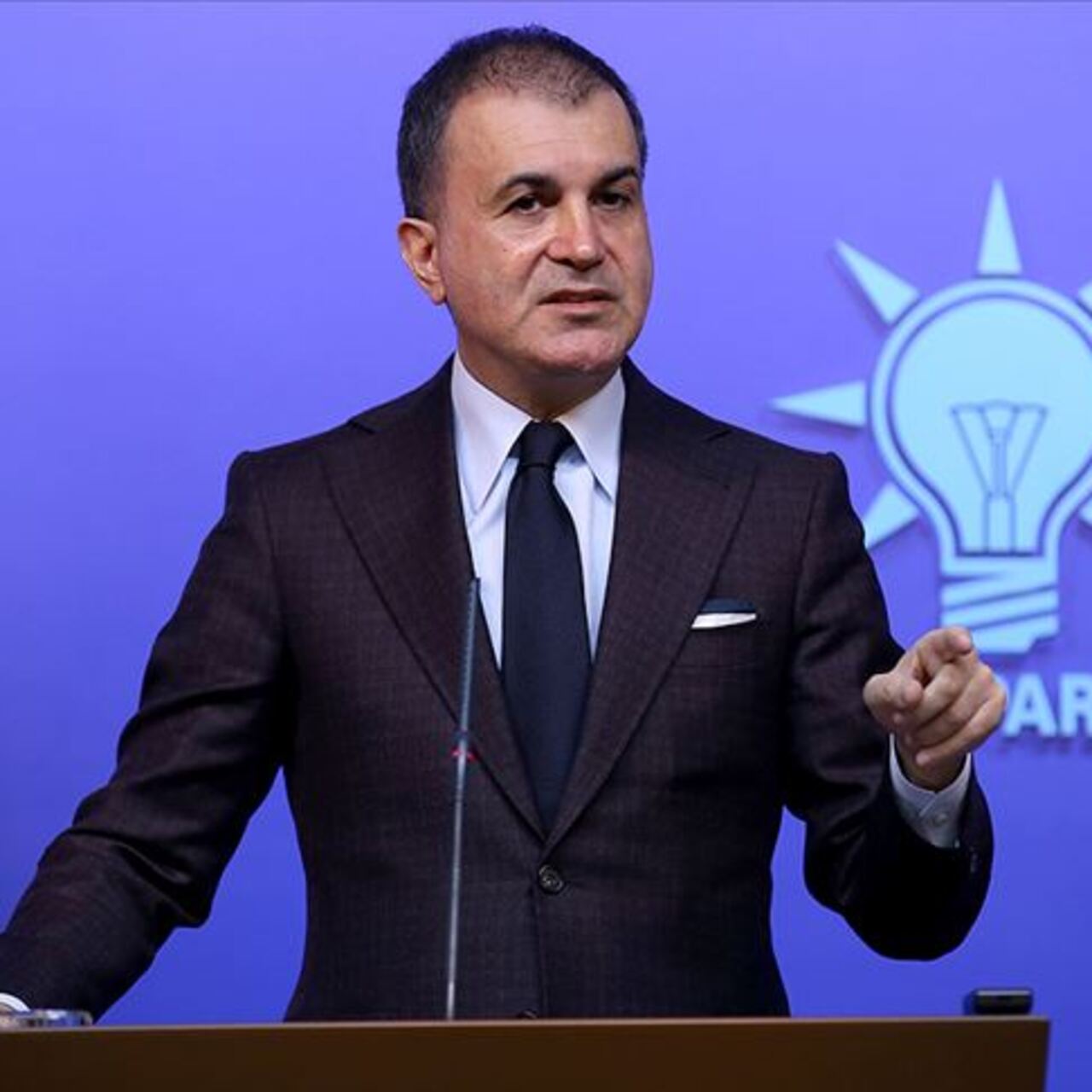 Sözcü Çelik'ten Özel'e tepki