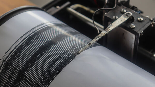 Ege Denizi'nde 3.9 büyüklüğünde deprem