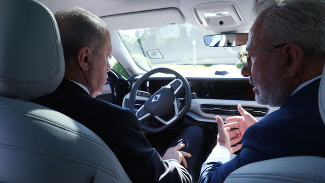 Togg'un yeni modeli ile deneme sürüşü