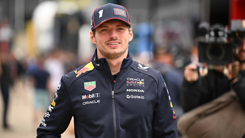 Britanya GP'de pole pozisyonu Verstappen'in!
