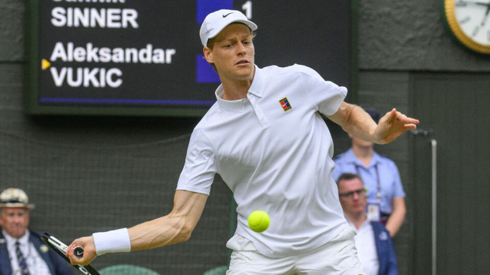 Sinner, Wimbledon'da 4. tura yükseldi!