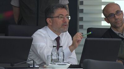 5 yangın kontrol altında