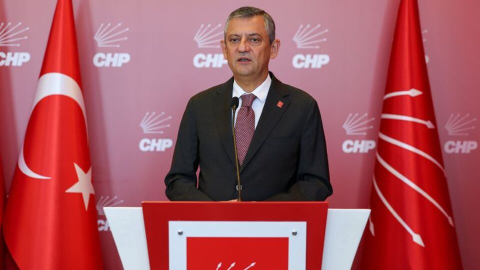 Özel'den Muhittin Böcek açıklaması