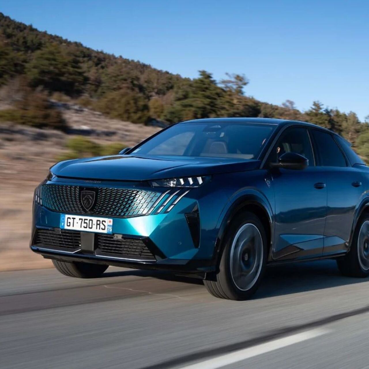 Peugeot’nun düşük ÖTV’li plug-in hibritleri Türkiye’ye geliyor
