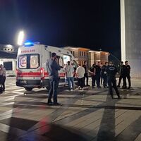 14 yaşındaki genç kız 4 kişiyi bıçakladı