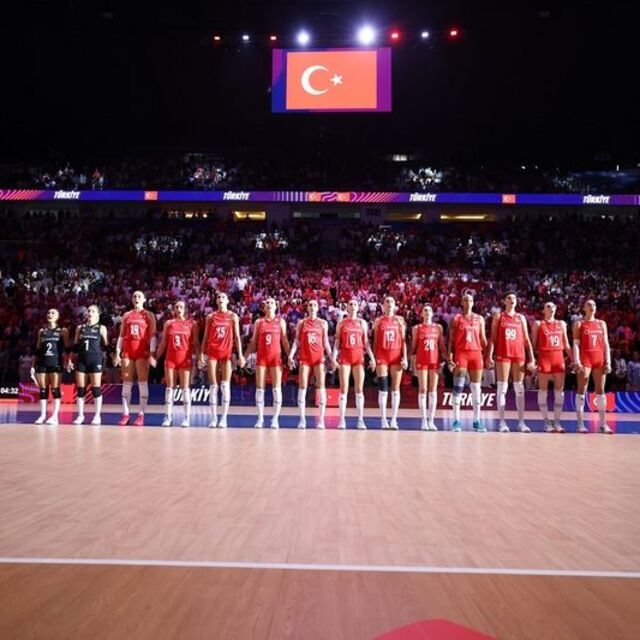 Sultanlar, Hollanda'da sahne alacak!
