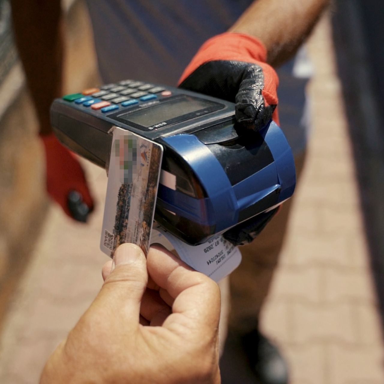 Pos cihazları ve yabancı kredi kartlarıyla 47,5 milyar liralık vurgun! 85 gözaltı