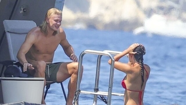 Aşkla moral arıyor