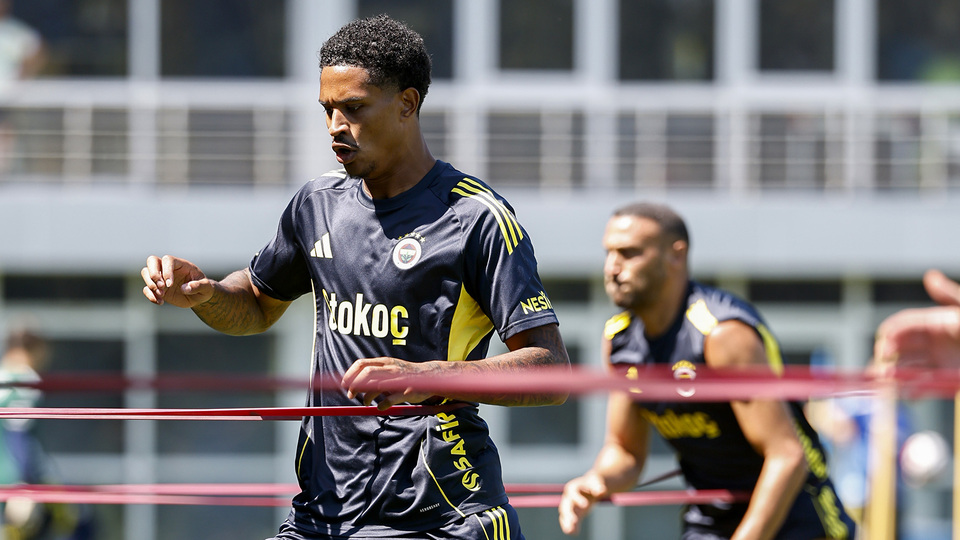 Fenerbahçe'nin yeni sezon mesaisi sürüyor!