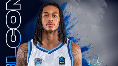 Türk Telekom'dan çifte transfer!