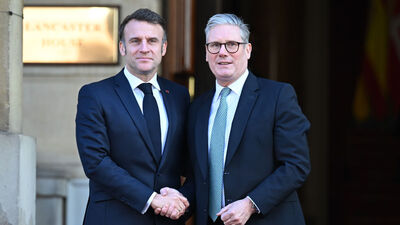 Fransa ile İngiltere'den nükleer iş birliği