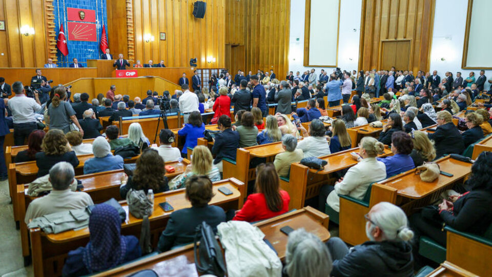 CHP'li vekillerden 'geri adım atmayacağız' mesajı