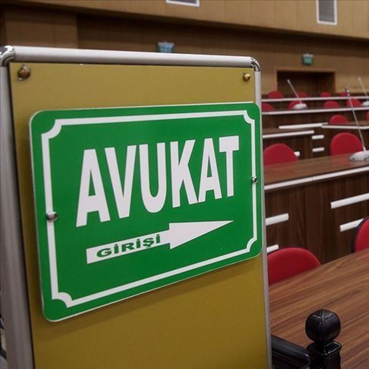 Genç avukat kredisinden kimler yararlanabilir?
