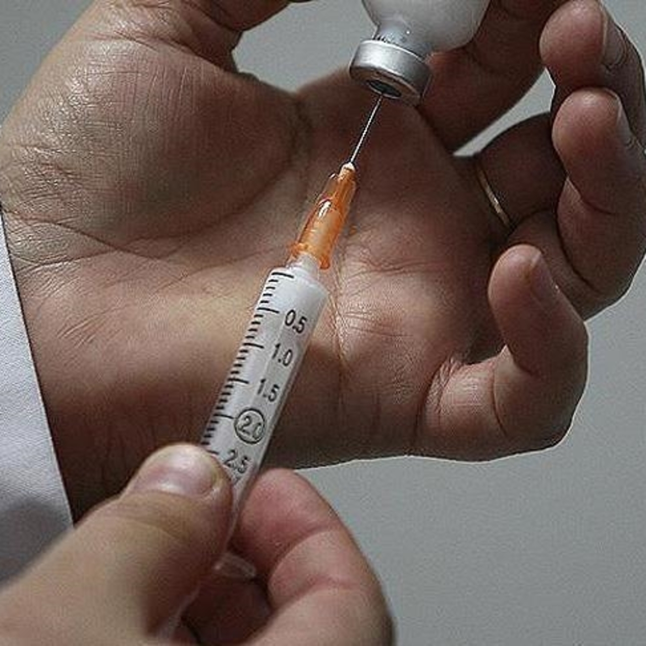 Düzenli tarama ve aşıyla HPV tamamen önlenebilir
